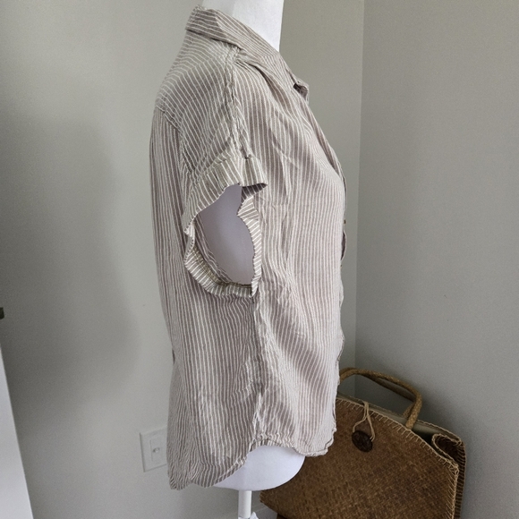 Japna Striped Button-Up Women's Medium Top - Picture 2 of 8